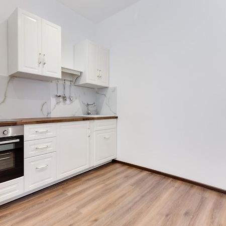 Free Days Luxury Apartment Praga Exterior foto