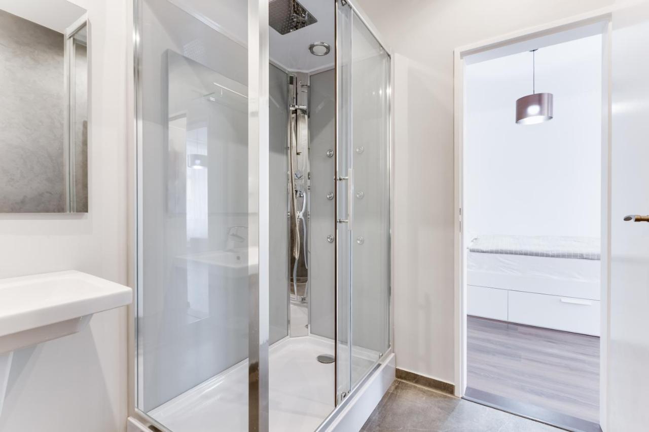 Free Days Luxury Apartment Praga Exterior foto